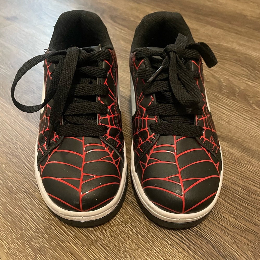Spiderman Heelys
